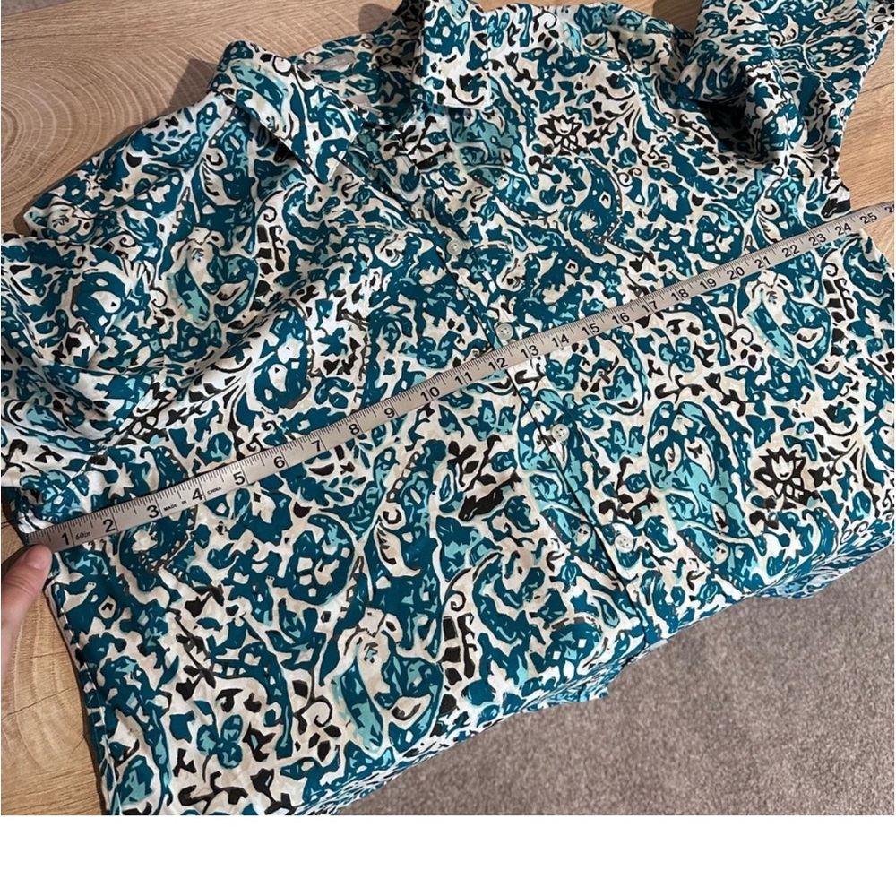 Crisp Cotton Chicos Shirt in Turquoise, Teal, Cobalt & White  3.5 ( 2X) - Picture 7 of 8